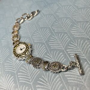 Geneva stainless steel bracelet watch